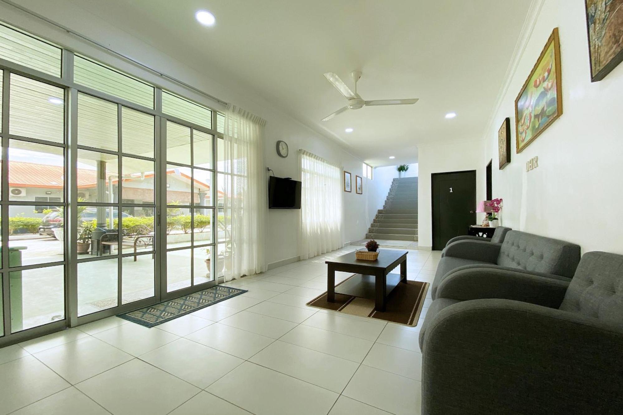 Oyo Home 90230 Dh Residence Kota Belud Экстерьер фото